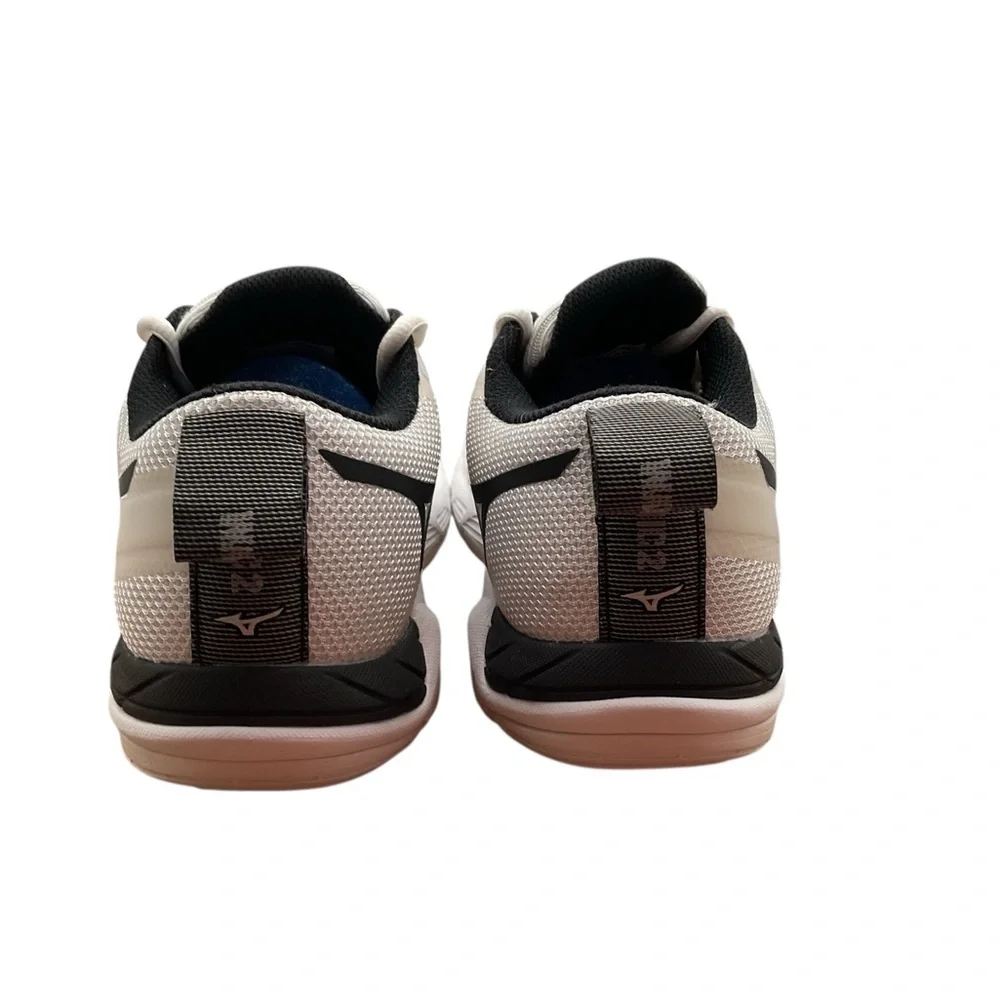 Dynamotion Women‎ White Athletic Shoes size 8